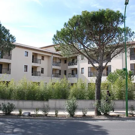 Des Oliviers 3* Uzès