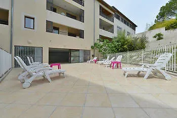 Des Oliviers Aparthotel 3*