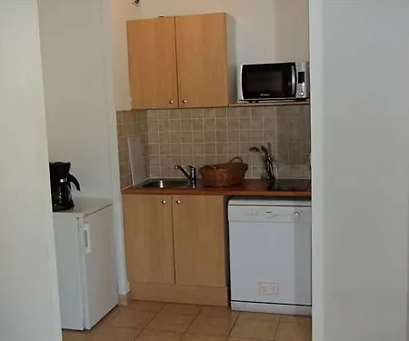 Des Oliviers Appart hôtel 3*