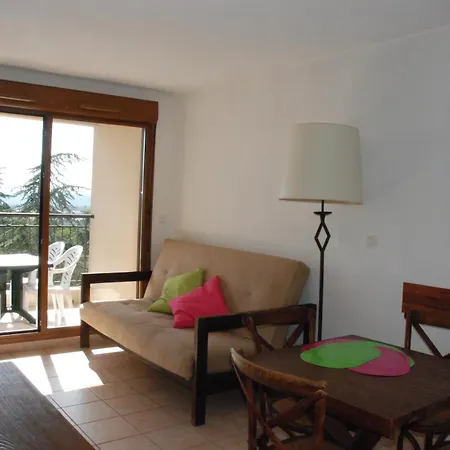 Des Oliviers 3* Uzès