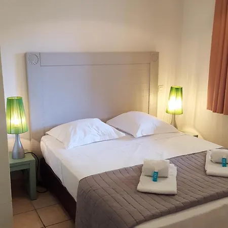 Lejlighedshotel Des Oliviers Uzès