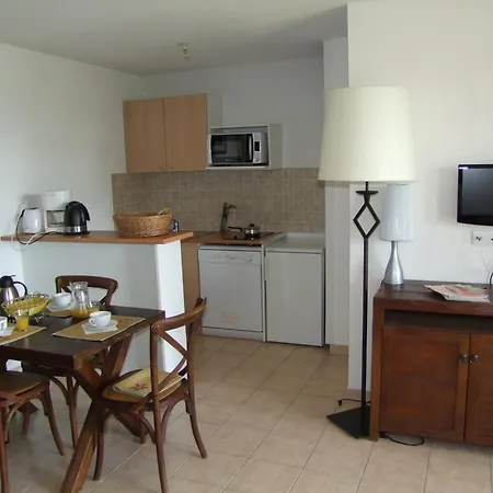 Lejlighedshotel Des Oliviers 3*