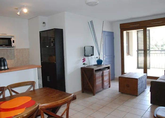 Des Oliviers 3* Uzès